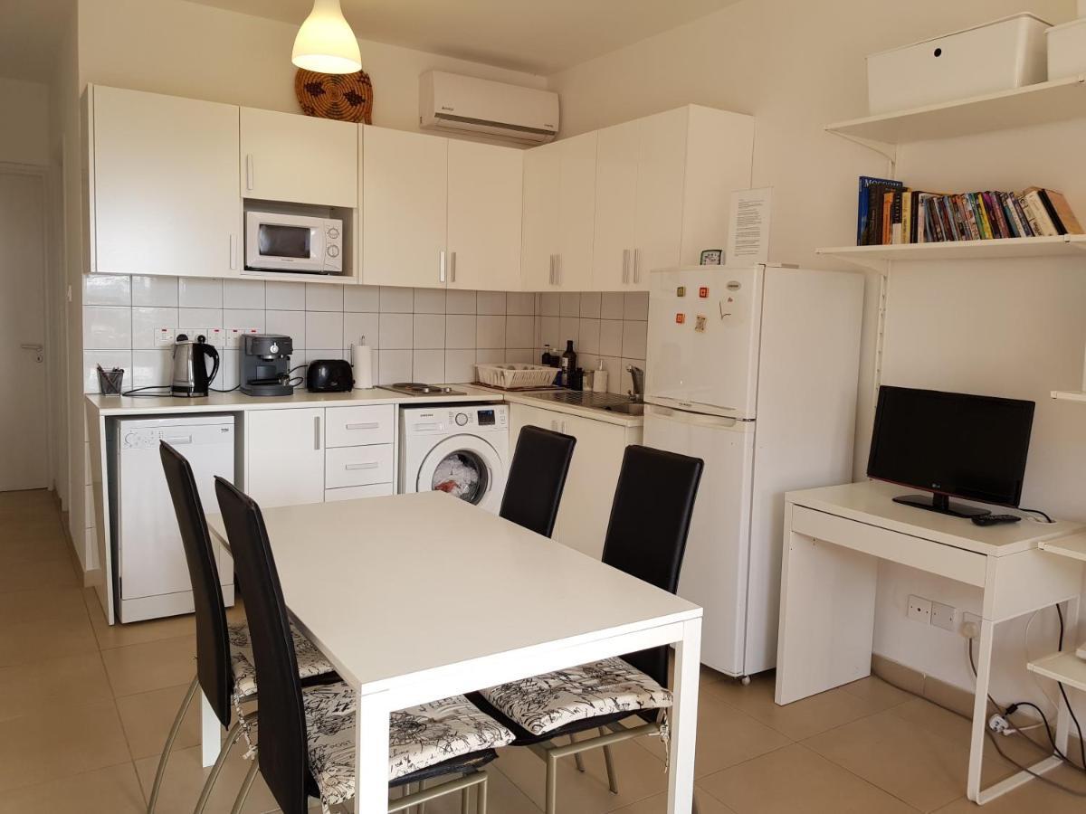 Ariadne Apt 103 -300M From Lighthouse Beach Paphos Bagian luar foto