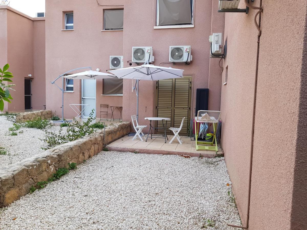 Ariadne Apt 103 -300M From Lighthouse Beach Paphos Bagian luar foto